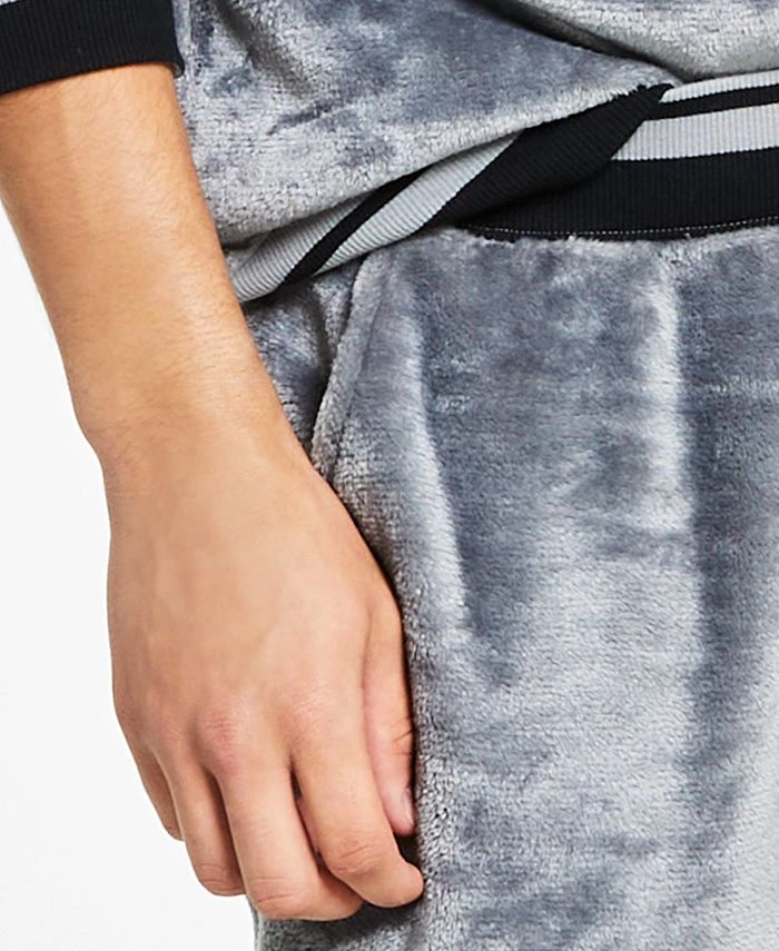 INC International Concepts .N.C. International Concepts® Men's Regular-Fit Ribbed Velour Cargo Joggers, Created For Macy's 6 INC International Concepts .N.C. International Concepts® Men's Regular-Fit Ribbed Velour Cargo Joggers, Created For Macy's - Image 4