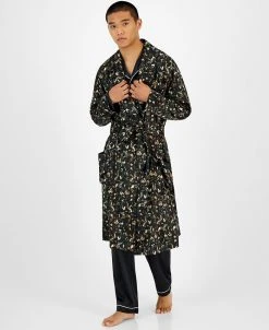 INC International Concepts .N.C. International Concepts® Men's Floral-Print Robe, Created For Macy's